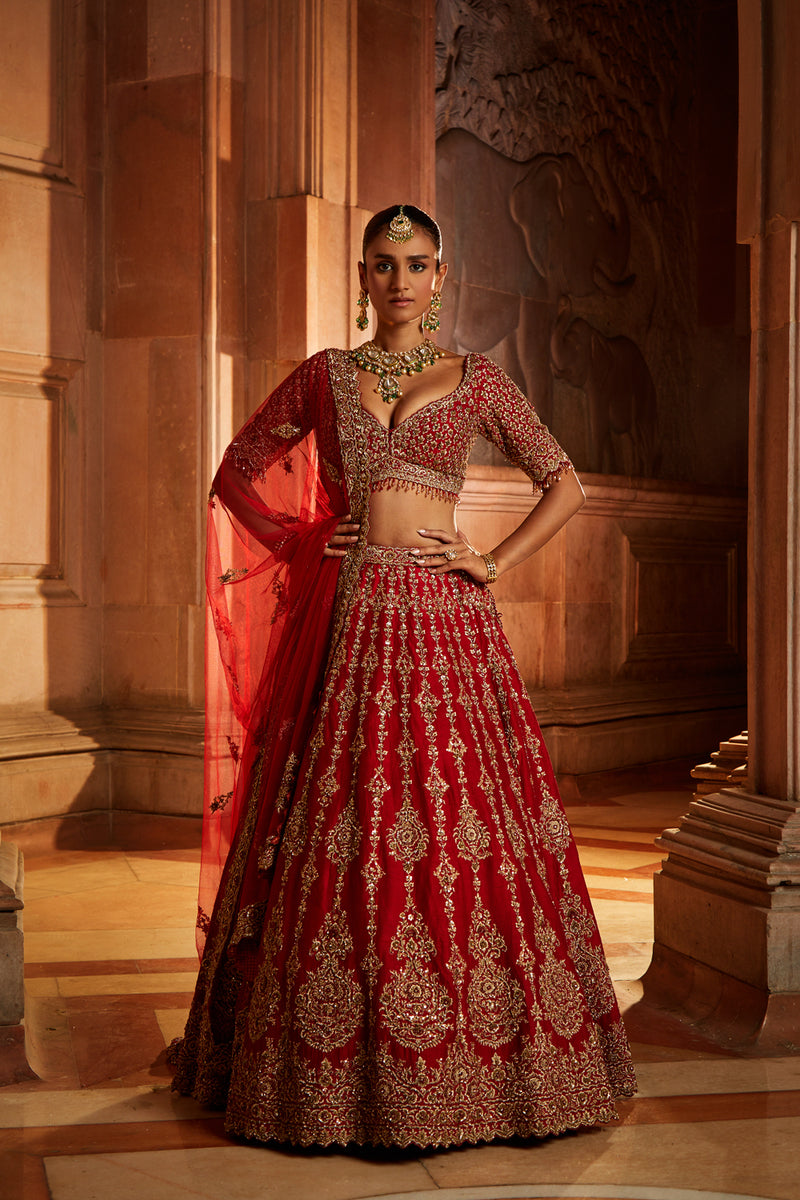 Lehenga for Women - Buy Magnificent Red Bridal Lehenga Online @Mohey